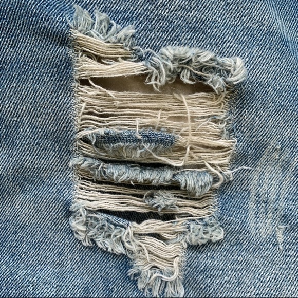 Fashion Jeans | Distressed Denim Mom Jean Shorts S - Picture 7 of 15